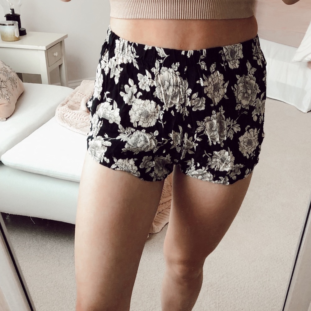 brandy melville floral shorts